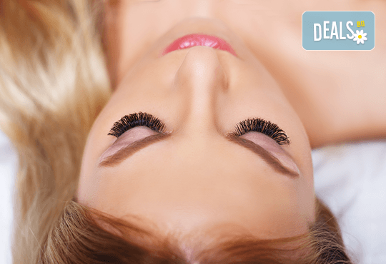 Изразителен поглед! Ламиниране и боядисване на мигли в салон за красота Beauty Angel! - Снимка 3