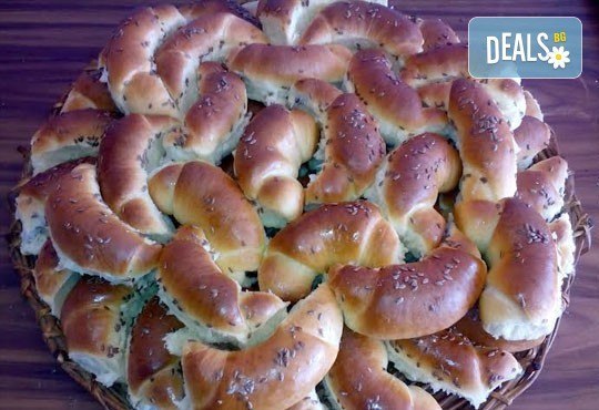 Един или два килограма домашни козуначени кифлички с шоколад или мармалад от Работилница за вкусотии Рави - Снимка 3