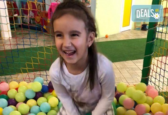 Целодневна лятна занималня с много забавления и игри за 1 месец за Вашето дете от образователен център Смехурани! - Снимка 6