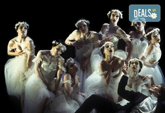 Кино Арена представя операта ФАУСТ, постановка на Дейвид Маквикър, спектакъл на Кралската опера в Лондон! Гледайте на 29 май, 1 и 2 юни, в кината в София! - Снимка 2