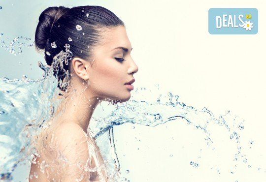 Дълбока хидратация и биолифтинг на околоочен контур, лице, шия и деколте в Студио Модерно е да си здрав в Центъра! - Снимка 1