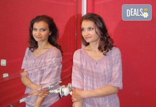 Страхотна визия! Професионален грим и прическа по избор в салон за красота Коса и Грим! - Снимка 16