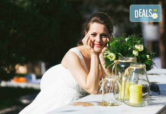 Страхотна визия! Професионален грим и прическа по избор в салон за красота Коса и Грим! - Снимка 7