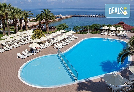 Почивка в края на септември в Кушадасъ, Турция! 7 нощувки на база Ultra All Inclusive в хотел LE BLEU 5*, възможност за транспорт - Снимка 14