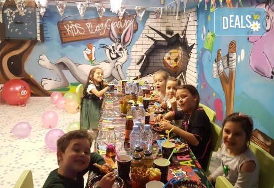 Два часа тематично парти с украса, аниматори, много игри, дискотека, подарък за рожденика, храна и напитки за всички деца от Детски парти център АбракадабрА! - Снимка 3