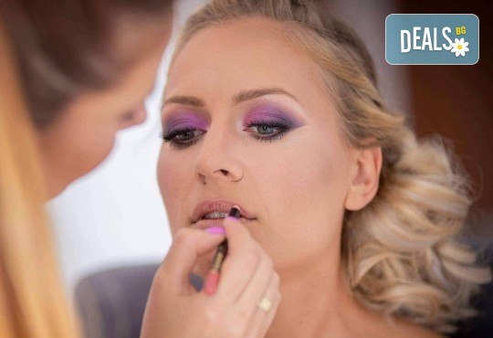 Професионален грим по избор - ежедневен, вечерен, сватбен или за друг специален повод, с висок клас козметика и поставяне на мигли в Angels of Beauty, Студентски град - Снимка 6