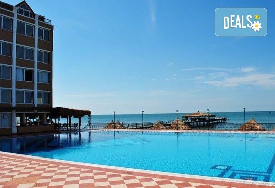 Лятна СПА почивка в Кумбургаз, Истанбул, с Караджъ Турс! 2 нощувки със закуски в Kumburgaz Marin Princess Hotel 5*, ползване на сауна, турска баня, джакузи и басейни! - Снимка 2