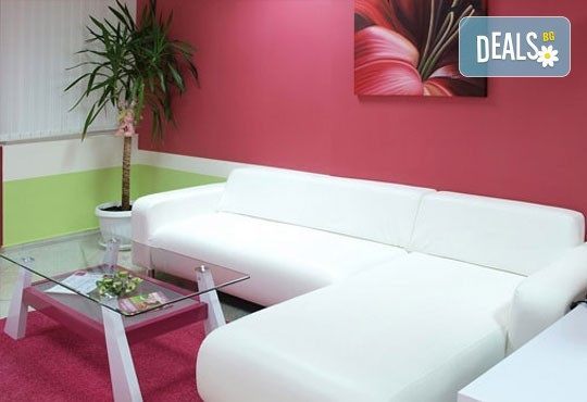 Кадифено докосване! Кола маска на цели крака за жени или мъже в Senses Massage & Recreation! - Снимка 6