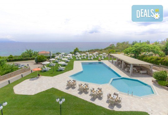 Почивка през юни в Северна Гърция, Марония! 5 нощувки със закуски и вечери с включени напитки във FilosXenia Ismaros Hotel 4*, транспорт и водач от Травел Мания! - Снимка 12