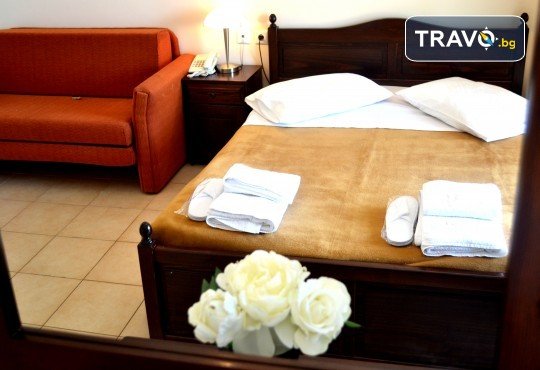 Лятна почивка в Hotel Vergina Star 2* на о. Лефкада! 5 нощувки със закуски, транспорт, екскурзовод и медицинска застраховка! - Снимка 4