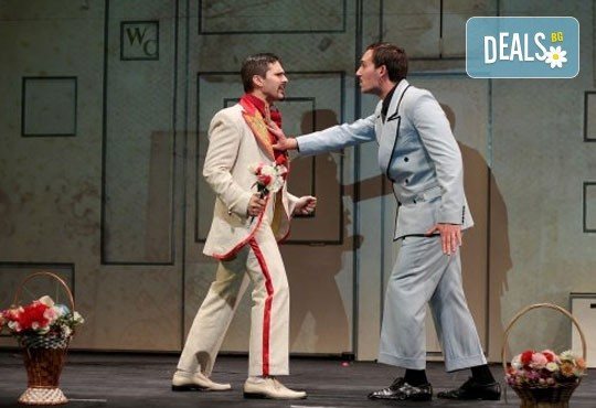 Гледайте великолепната Лилия Маравиля в Госпожа Министершата на 19.06. от 19 ч., Театър София, билет за един - Снимка 8