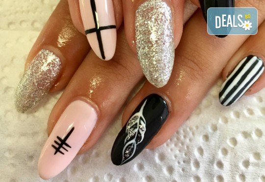 Дълготраен маникюр с гел лак Bluesky, 2 декорации и премахване на стар гел лак в New faces beauty studio! - Снимка 4
