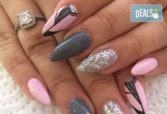 Дълготраен маникюр с гел лак Bluesky, 2 декорации и премахване на стар гел лак в New faces beauty studio! - Снимка 10