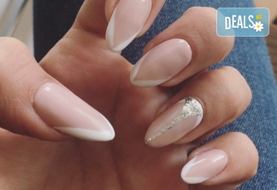 Дълготраен маникюр с гел лак Bluesky, 2 декорации и премахване на стар гел лак в New faces beauty studio! - Снимка 8