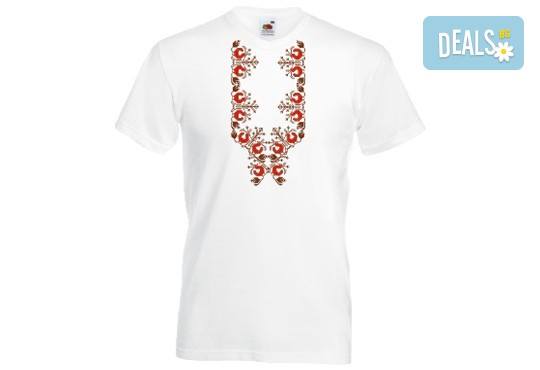 Тениски с индивидуален дизайн - снимка или картинка по избор на клиента, от Хартиен свят! - Снимка 1