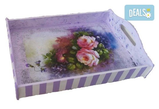 Дървен поднос, изработен чрез техниката „декупаж“, с дизайн по избор от Хартиен свят! - Снимка 1