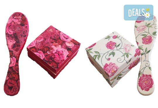 Дървена кутийка за бижута, изработена чрез техниката декупаж с парфюм Българска роза или изящна четка за коса от Хартиен свят! - Снимка 1