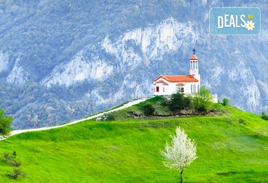 Есен в Родопите, с Дари Травел! Нощувка, закуска и вечеря, хотел 3* в Пампорово, транспорт и посещение на Кръстова гора, Бачковския манастир и пещерата Дяволското гърло - Снимка 4