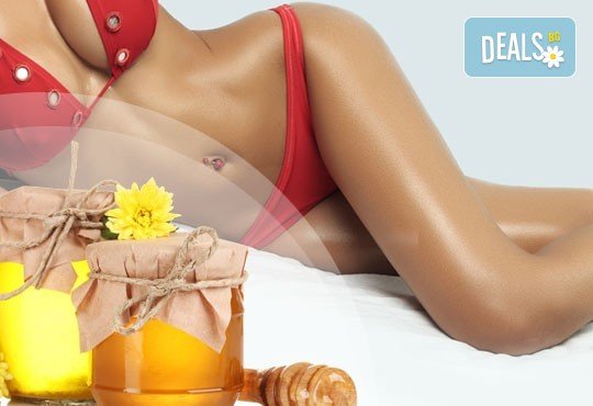 Антицелулитен масаж на бедра и седалище с мед в салон за красота Женско Царство в Студентски град или в Центъра! - Снимка 1