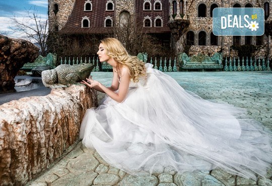 Магическа приказка край Созопол! Вход за замъка в Равадиново и 15 минути езда на расов кон! - Снимка 8