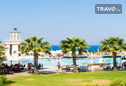 Почивка в Sea Light Resort Hotel 5*, Кушадасъ, Турция! 5 или 7 нощувки на база 24 ч. Ultra All Incl., безплатно за дете до 13 г., възможност за транспорт! - Снимка 7