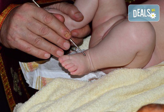 Фотозаснемане на кръщение - до 1 час, с неограничен брой кадри, фотосесия, фотокнига А4 и ПОДАРЪК – DVD! - Снимка 19