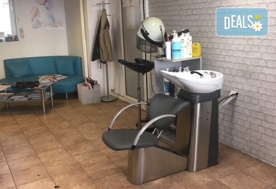 Сияйна и свежа кожа! Почистване на лице с водно дермабразио в студио за красота Ел Ем Ви! - Снимка 6