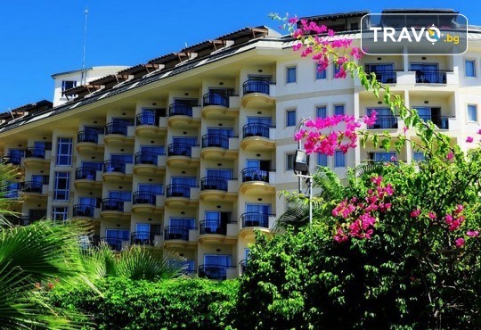 Късно лято в Алания, Турция, с BELPREGO Travel! Mukarnas Resort And Spa Hotel 5*, 7 нощувки на база Ultra All Inclusive, възможност за организиран транспорт! - Снимка 1