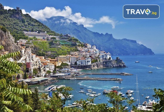 Вижте красотата на Южна Италия - Алберобело и Неапол! 3 нощувки със закуски, транспорт, ферибот, възможност за тур до Амалфийското крайбрежие, Везувий и Помпей - Снимка 10