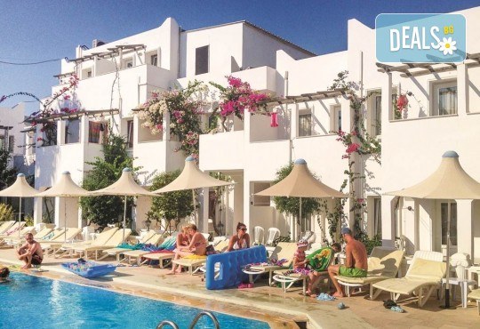 Почивка през октомври в Serhan Hotel 3*, Бодрум, Турция! 5 или 7 нощувки на база All Inclusive, безплатно за дете до 6г. - Снимка 1