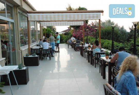 Гореща лятна почивка в Hotel Babaylon 4*, Чешме, Турция! 7 нощувки на база All Inclusive, транспорт и водач от Травел мания - Снимка 8