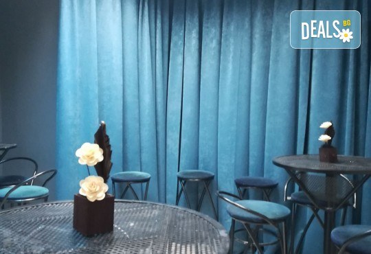 Детски рожден ден! Наем на зала 2 часа за парти, детски рожден ден с украса, парти музика, зала за възрастни и топли напитки в Детски център Пух и Прасчо в широкия център на София - Снимка 21