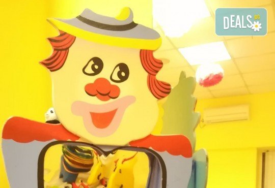 Детски рожден ден! Наем на зала 2 часа за парти, детски рожден ден с украса, парти музика, зала за възрастни и топли напитки в Детски център Пух и Прасчо в широкия център на София - Снимка 17