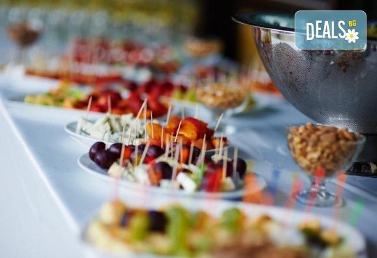 Уикенд почивка в Стара планина през август! 1 нощувка със закуска в комплекс Тодорини кукли, транспорт, посещение на Вършец и водопад Райски кът! - Снимка 7