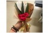 Подарете шоколадов букет Целуни ме с ръчно изработени цветя и 3 луксозни шоколадови бонбона от Онлайн магазин за подаръци Банана! - thumb 14