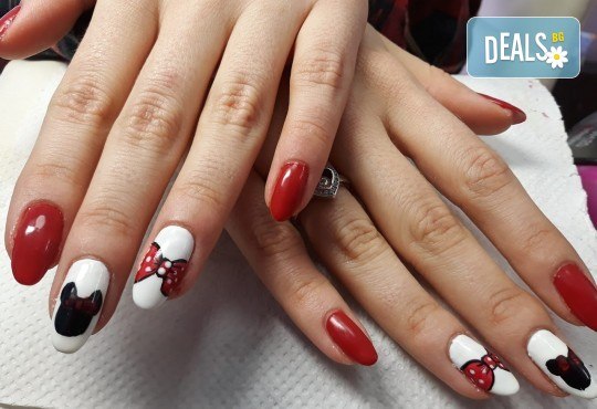 Маникюр с гел лак BlueSky и рисувани герои от детски приказки и филмчета: Мечо Пух, Мики Маус, Миньоните и др. от Салон за красота Мечта - Снимка 5