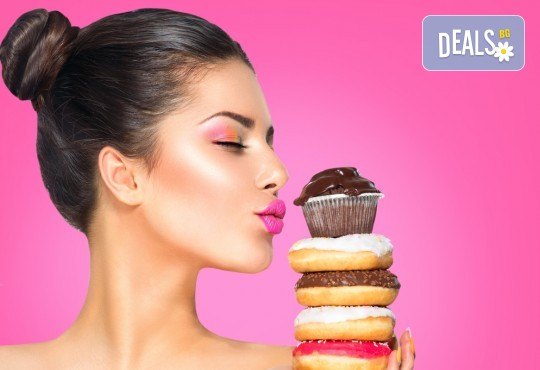 Професионален грим с козметика Lollipop - дневен, вечерен или опушен, и прическа по избор в салон за красота Madonna в Центъра! - Снимка 1