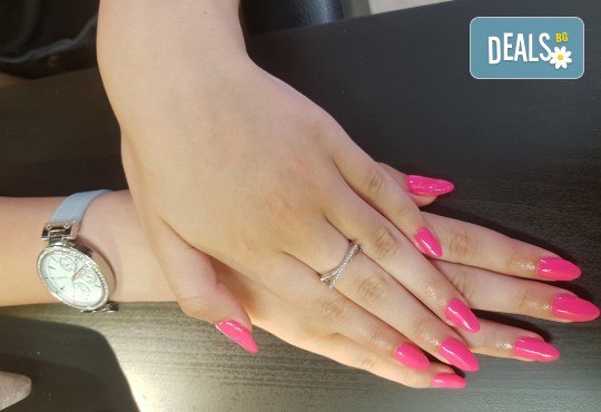 Маникюр с гел лак Bluesky и 2 декорации, със или без сваляне на стар гел лак и 10% отстъпка при следващо посещение в салон Atelier Des Fleurs! - Снимка 5