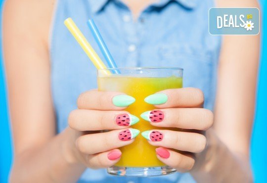 Изграждане на ноктопластика с гел, маникюр с гел лак BlueSky и 10% отстъпка при следващо посещение в салон Atelier Des Fleurs! - Снимка 1