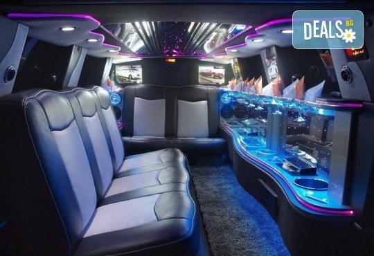 За моминско и ергенско парти! Луксозна холивудска лимузина Dodge Charger Interceptor SHERIFF с личен шофьор от San Diego Limousines - Снимка 6