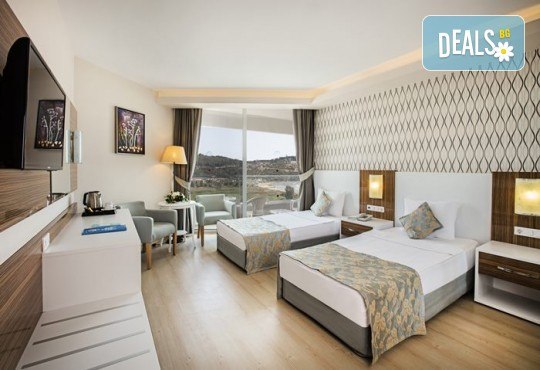 Почивка през септември и октомври в Palm Wings Ephesus Beach Resort & SPA 5*, Кушадасъ! 7 нощувки Ultra All Inclusive, транспорт с автобус - Снимка 4