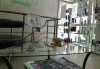 За безупречна визия - подстригване, масажно измиване с професионални продукти, терапия според типа коса по избор, и прическа със сешоар в Женско царство в Центъра или Студентски град - thumb1 9