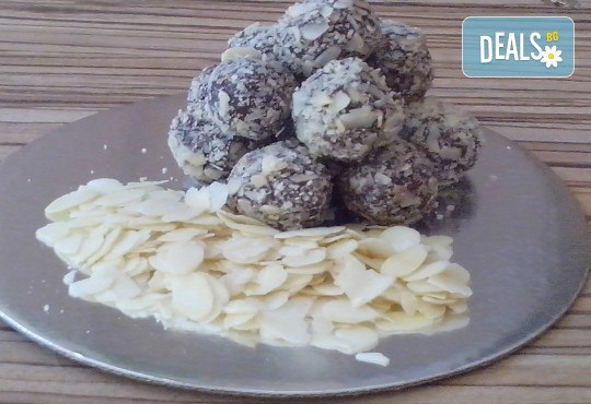 За децата! Сладък сет Детско партис 80 сладки асорти: цветенца, пеперуди или колички, шоколадови топки, мъфини, еклери с крем за детски рожден ден от Muffin House! - Снимка 4