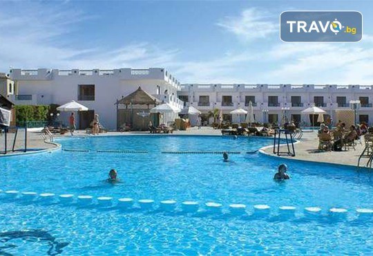 Почивка през септември и октомври в Шарм Ел Шейх, Египет, с Караджъ Турс! 7 нощувки на база All inclusive в Sharm Cliff Resort 4*, самолетен билет и багаж, трансфери - Снимка 1