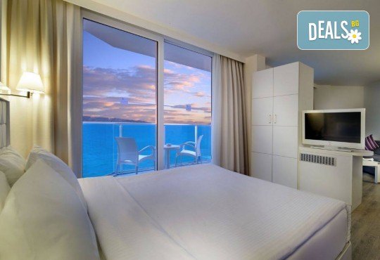 Почивка през октомври в Le Bleu Hotel & SPA 5*, Кушадасъ! 7 нощувки на база Ultra All Inclusive, възможност за транспорт - Снимка 3