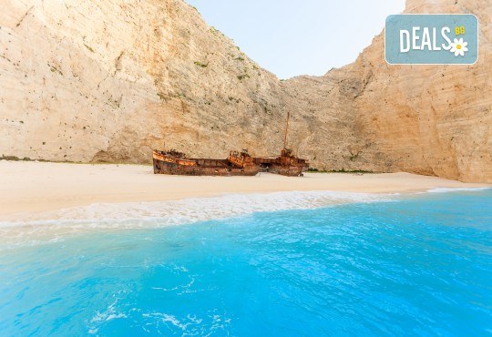 Почивка на о. Закинтос с ТА Солвекс! Самолетен билет, летищни такси, багаж, трансфер, 7 нощувки на база All inclusive в Palazzo Di Zante Hotel & Water Park 4* - Снимка 6