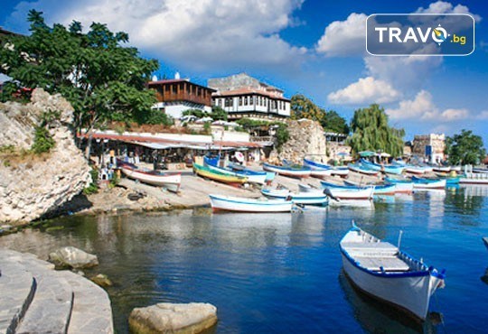 Почивка за 6 септември на Южното Черноморие! 2 нощувки със закуски и 1 вечеря в хотел Мистрал 2*, транспорт, вечеря в с. Бата и посещение на о. Св. Анастасия - Снимка 4