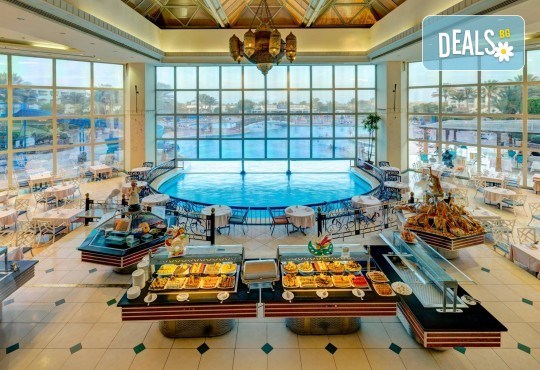 Почивка през есента в Aurora Oriental Resort 5*, Шарм ел Шейх, Египет! 7 нощувки на база All Inclusive, самолетен билет, летищни такси и трансфери - Снимка 4
