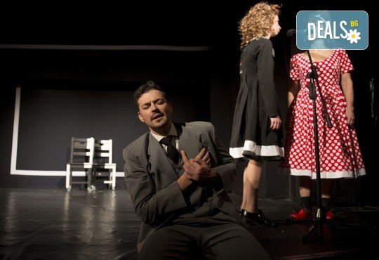 Гледайте Аз обичам, ти обичаш, тя обича на Теди Москов на 15-ти октомври от 19ч. в Малък градски театър Зад канала! - Снимка 7