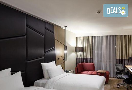 Нова година 2020 в Истанбул! 3 нощувки със закуски в Pullman Istanbul Hotel & Convention Center 5*, басейн, сауна, Празнична вечеря и транспорт - Снимка 9